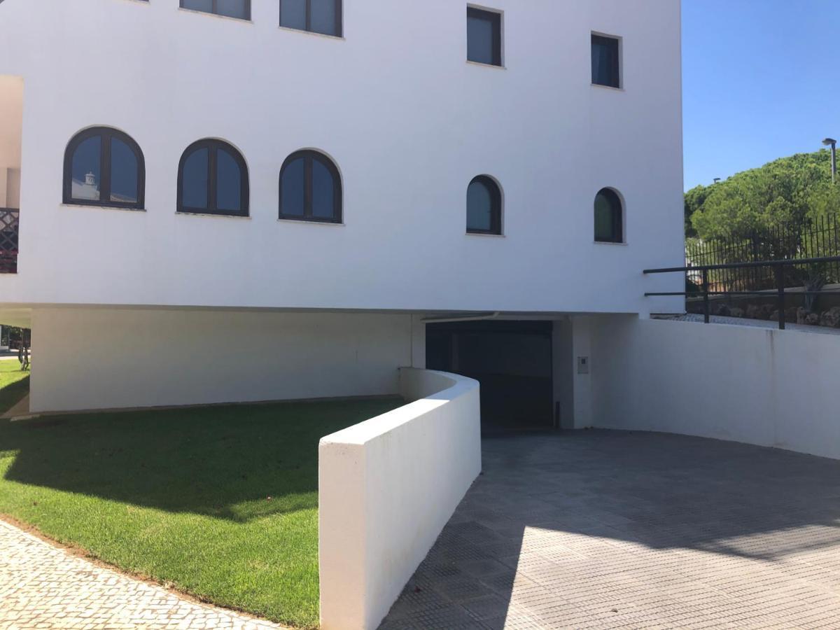 Praia Da Falesia - Falesia Beach - Apartment Netflix And Hbo アルブフェイラ エクステリア 写真